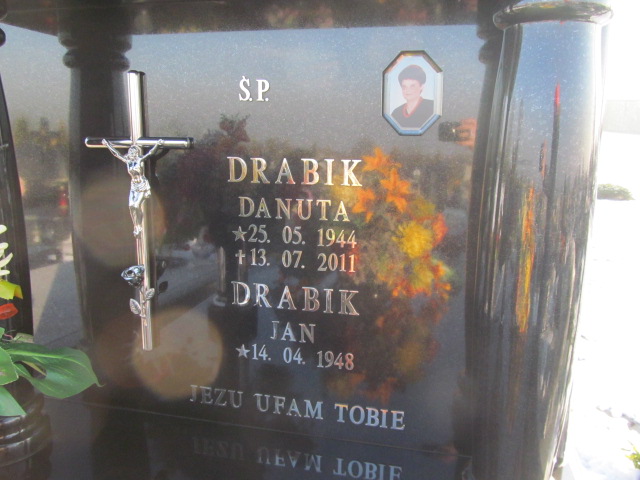 Danuta Drabik 1944 Chełmek kom. - Grobonet - Wyszukiwarka osób pochowanych