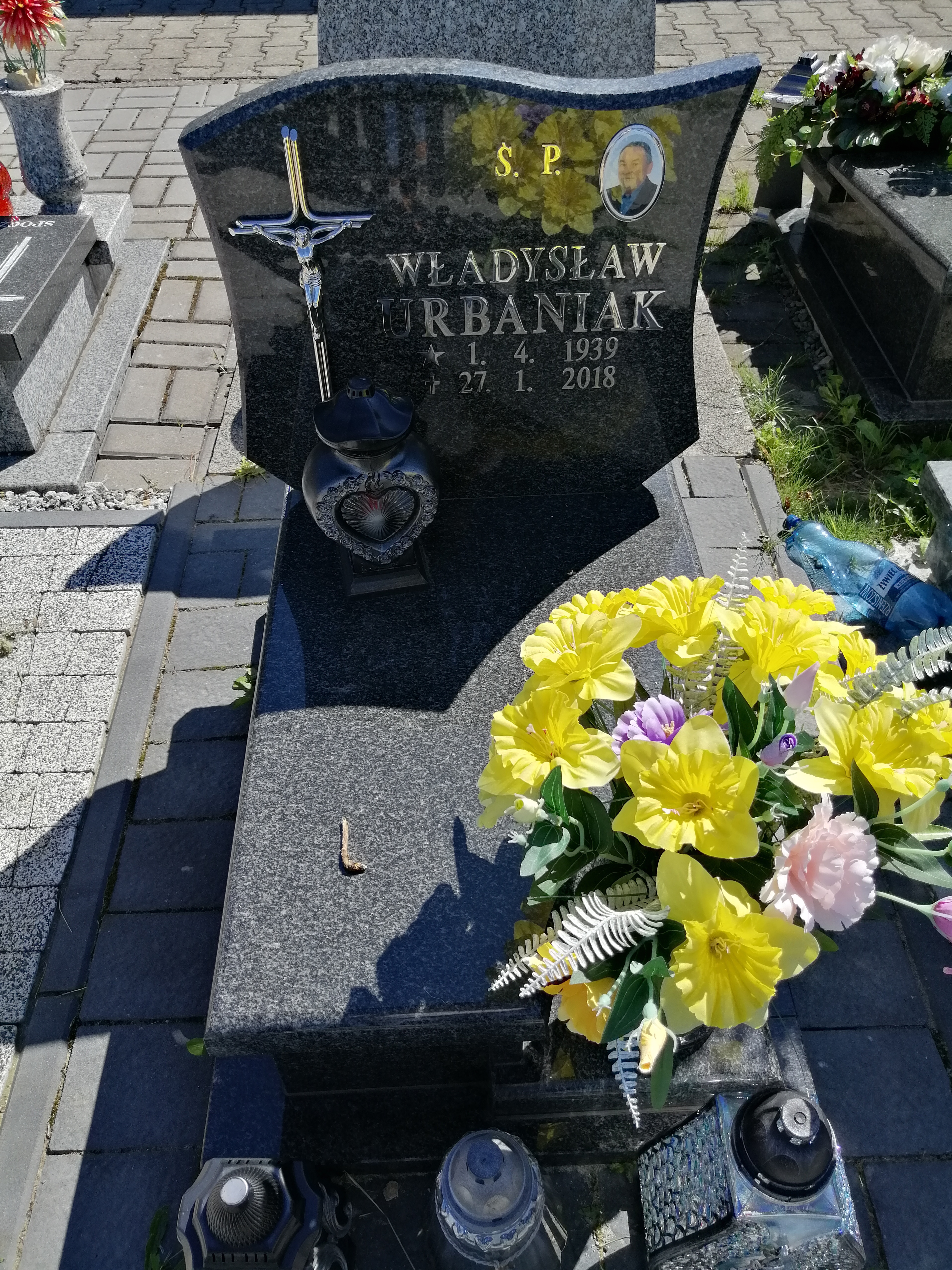 Grób JANINA URBANIAK